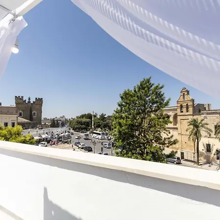 Piazza Vittorio Emanuele 4* Mesagne