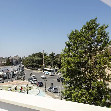 Piazza Vittorio Emanuele 住宿加早餐酒店 4*