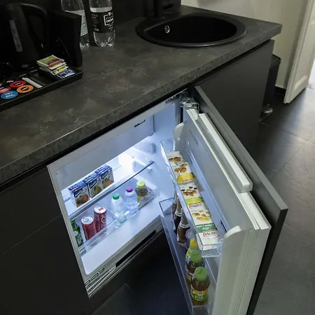 Piazza Vittorio Emanuele 4*