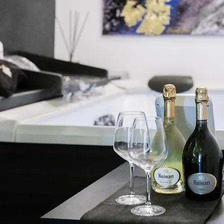 Piazza Vittorio Emanuele 梅萨涅