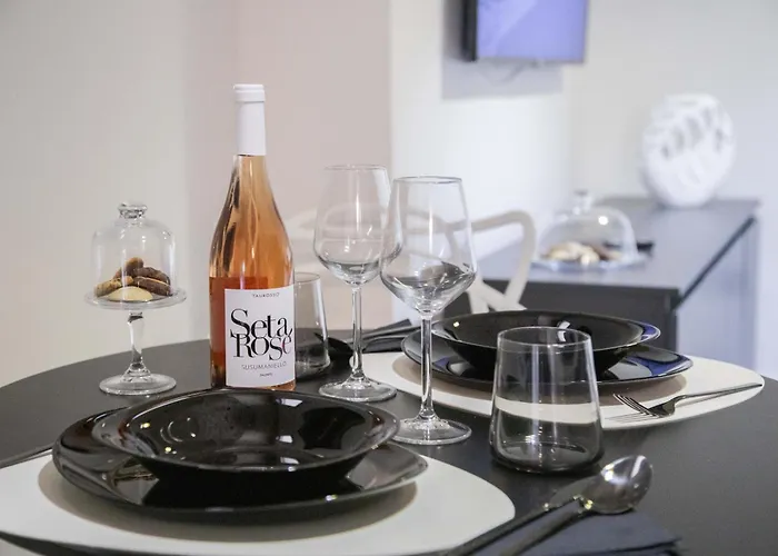 Piazza Vittorio Emanuele 4* Mesagne