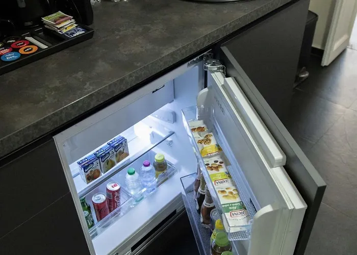 Piazza Vittorio Emanuele 4*